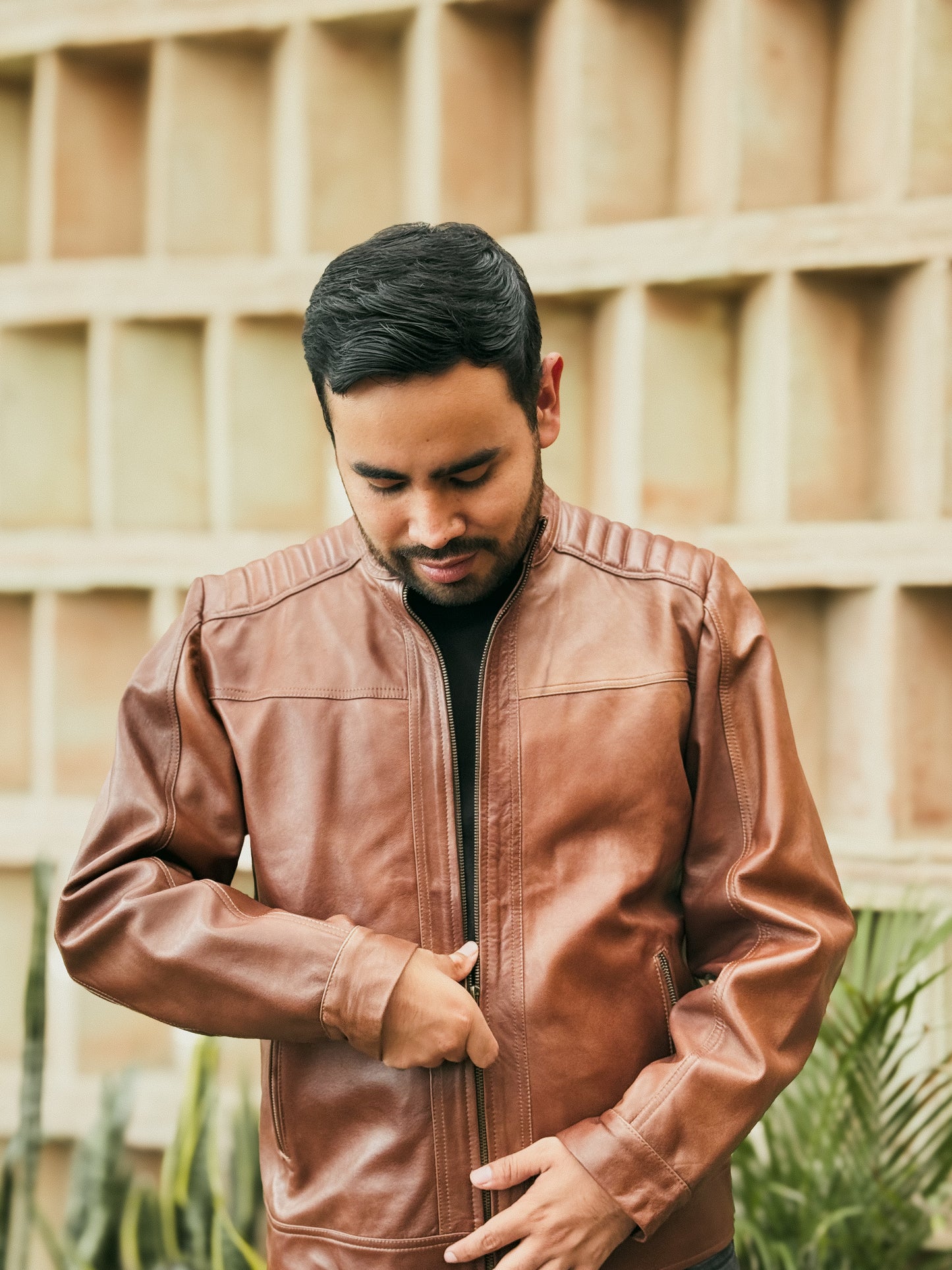 Chamarra Colorada hecha de piel de borrego 100% genuina