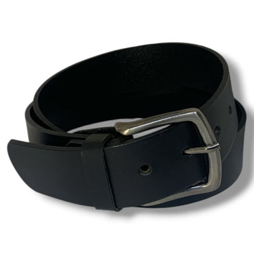 Cinturón estilo clásico hecho con piel de res