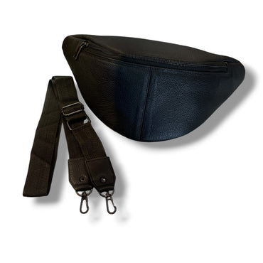 Cangurera Nomad hecha de piel de res